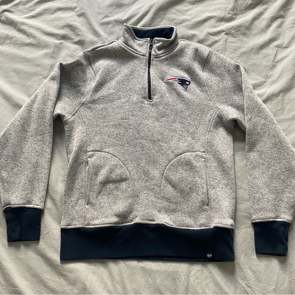 Patriots Pullover - Picture 1 of 5